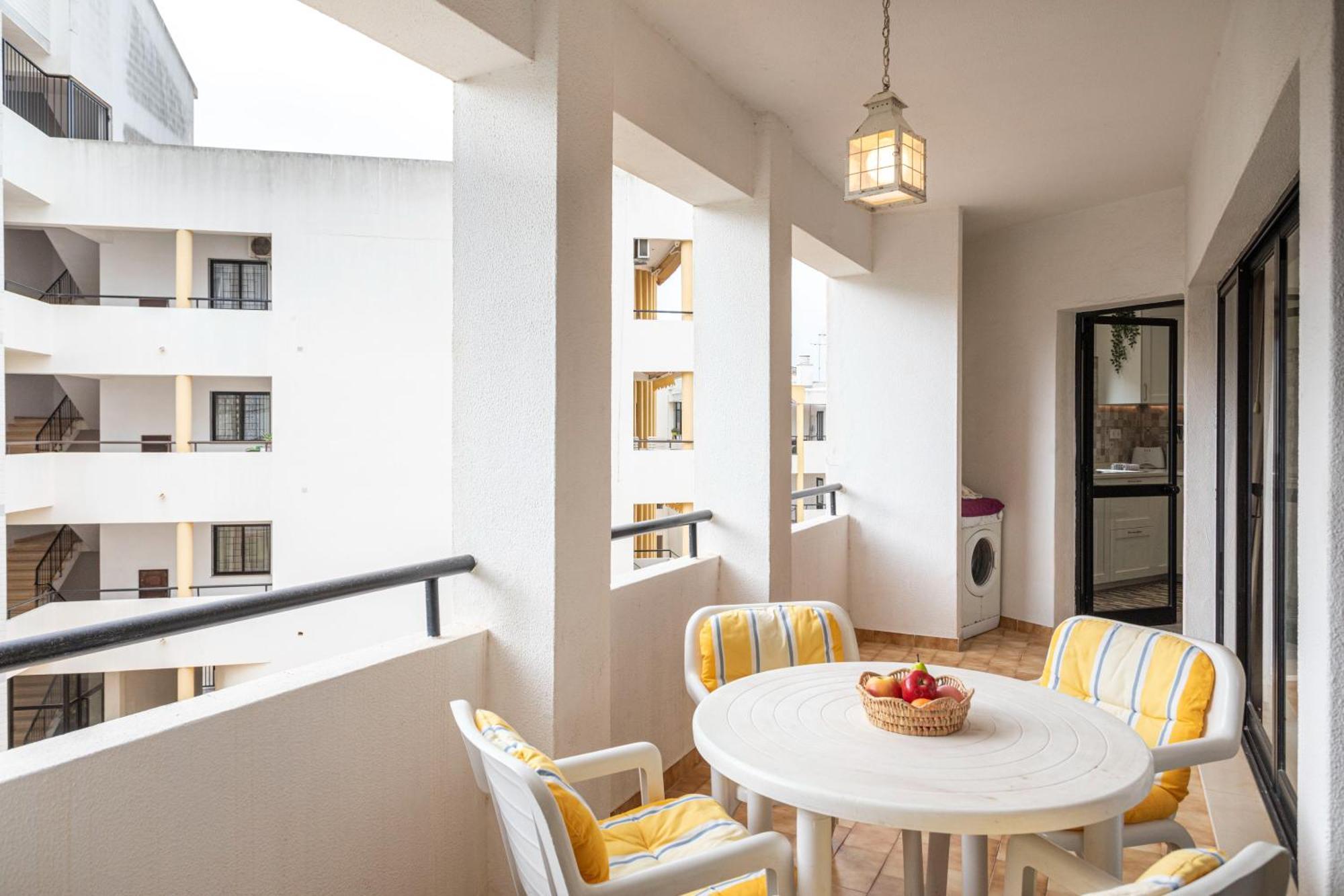 Centralgarve - Great, Bright 2-Bedroom Flat In The Center Of Vilamoura -Topazio Екстериор снимка